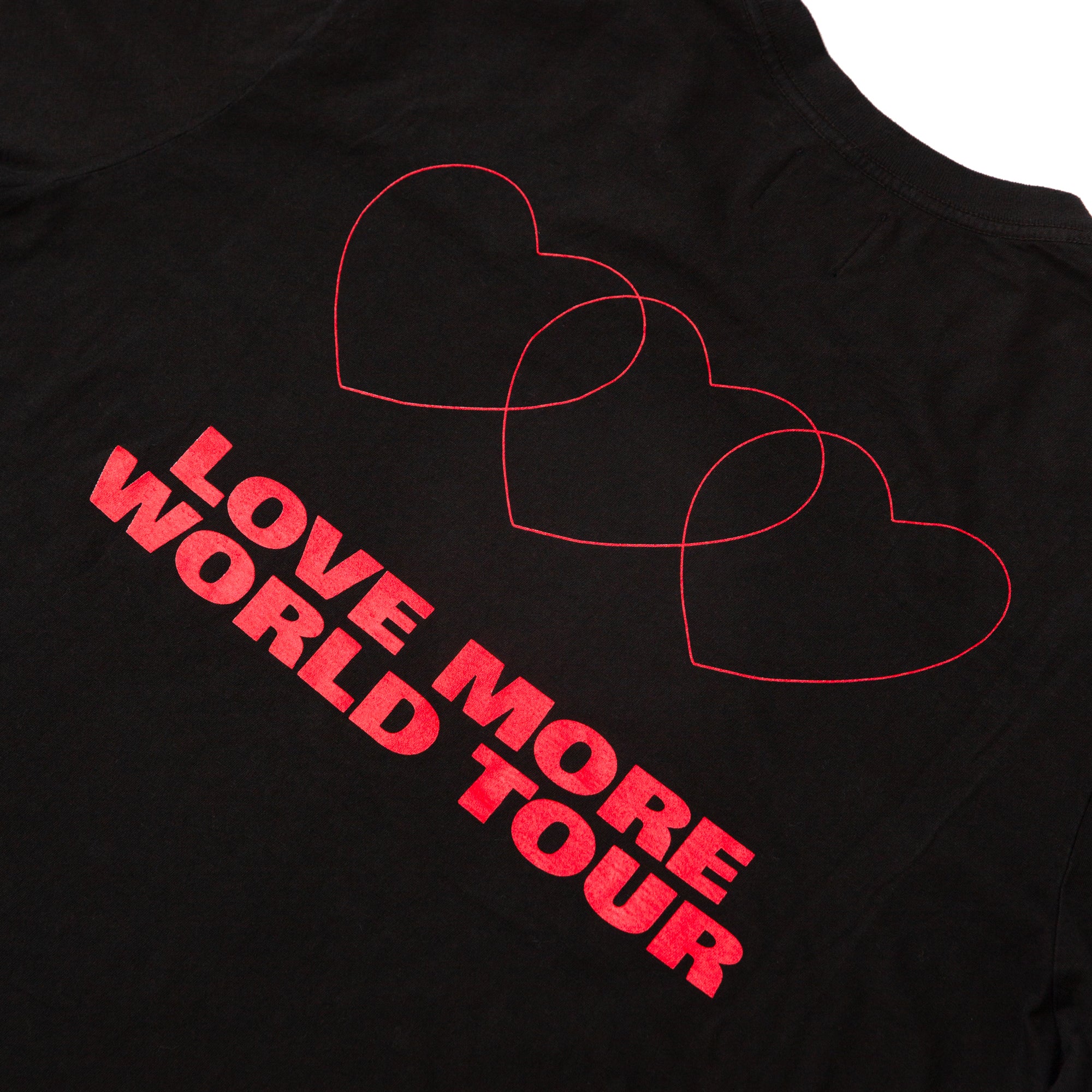 WORLD TOUR BLACK TEE