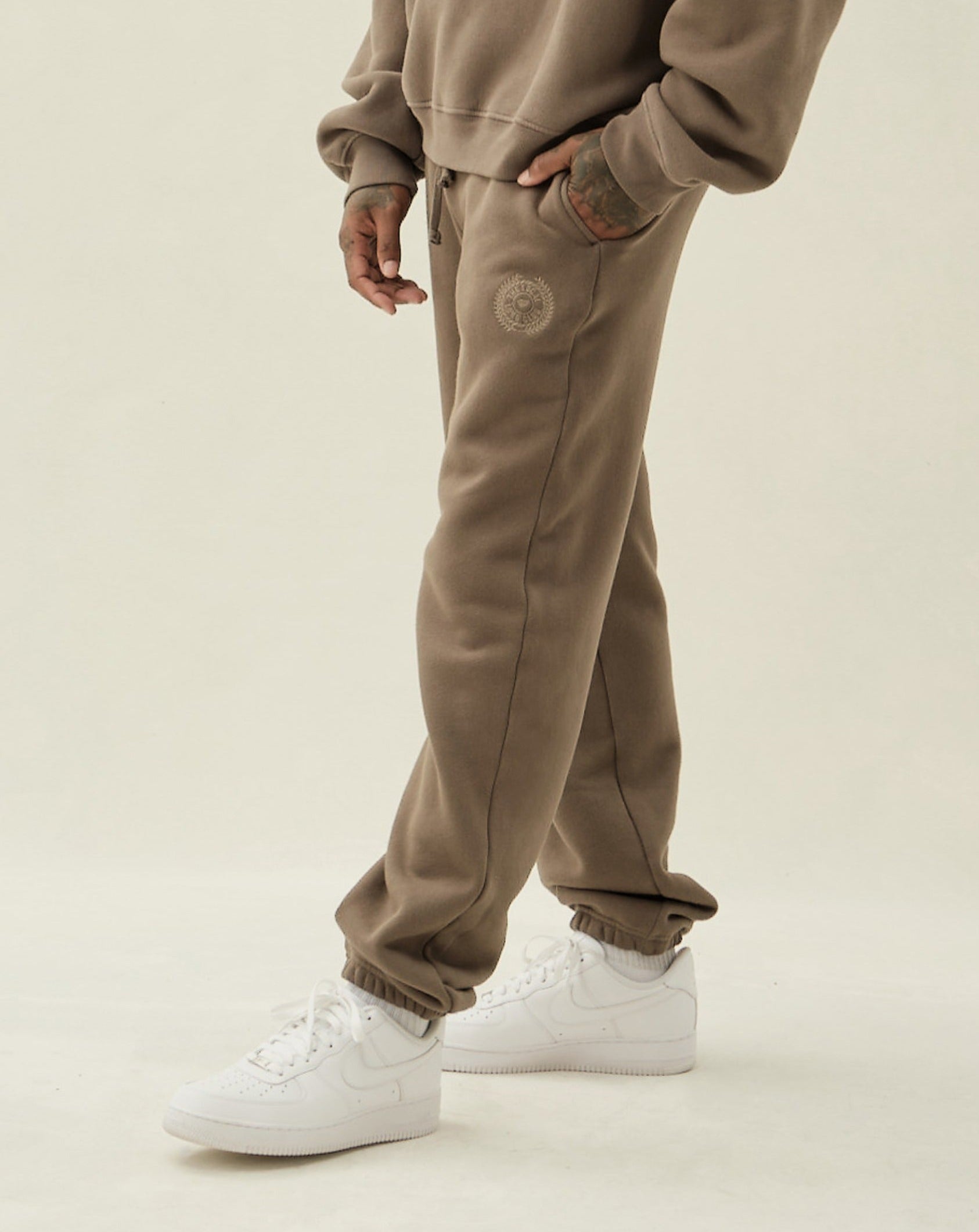 Vitals Pant in Taupe